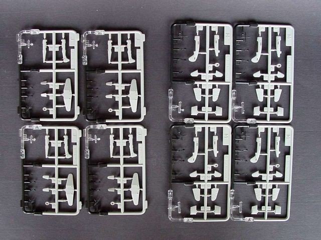 Trumpeter 05604 Porte-avions américain CV-13 Franklin 1944 (1/350) – Bild 13