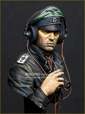 Young Miniatures YM1876 SS Panzer Commander Normandie 1944 1/10 – image 8
