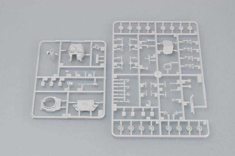 Trumpeter 07268 USMC LAV-25 Véhicule blindé léger (1/72) – image 3