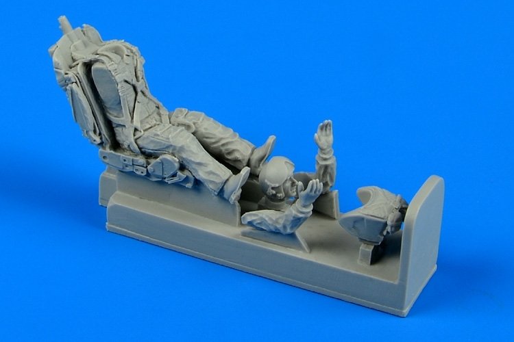 Aerobonus 480071 Pilote MiG-21 MF/Bis/SMT avec siège éjectable 1/48