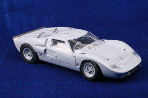 KA Models KS-00007 GT40 SUPER DETAIL-UP DELUXE PACK pour Trumpeter 1/12 – image 8