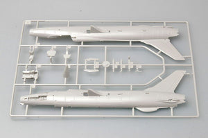 Trumpeter 01617 F-105D Thunderchief 1/72 – immagine 7