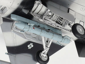 Tamiya 61106 F-16C/N AGRESSEUR/ADVERSAIRE 1/48 – imagen 6