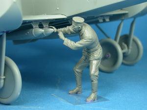 Maquette Copper State Models F32-014, membre d&amp;#39;équipage au sol d&amp;#39;un bombardier allemand n° 1, échelle 1/32