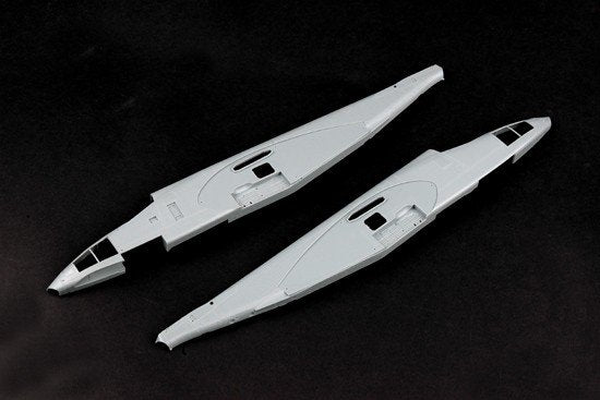 Trumpeter 02276 Sukhoi Su-25 Frogfoot A 1/32 – image 3