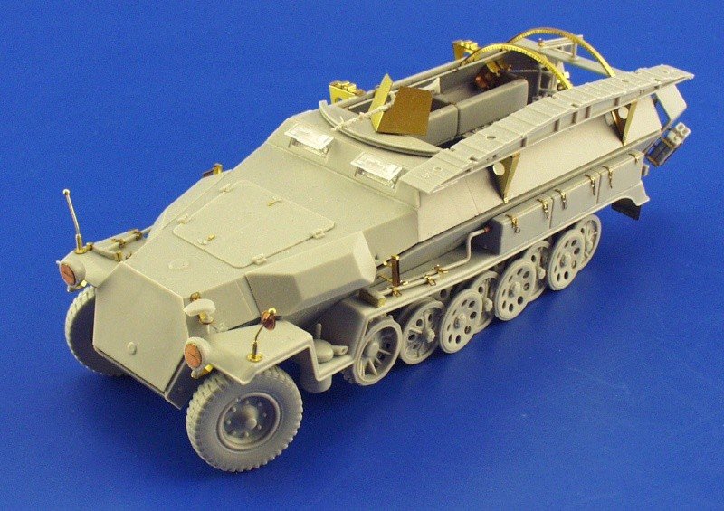 Édouard 35795 Sd. Kfz.251/7 Ausf. C Pioneerwagen 1/35 Dragon – image 5