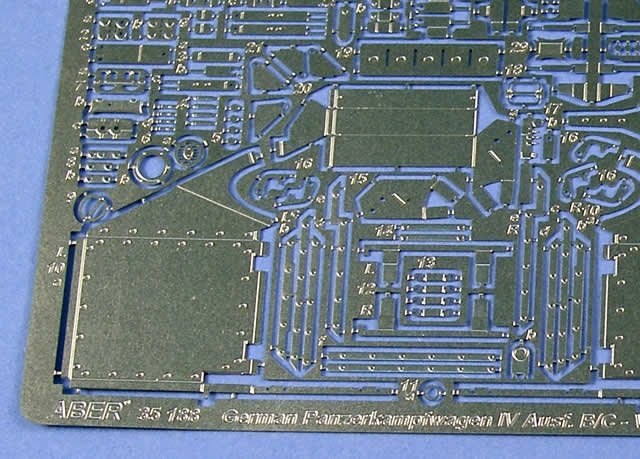 Aber 35188 Char moyen allemand Pz.Kpfw. IV, Ausf.B/C - vol.1 - coffret de base (1/35)  – Bild 2