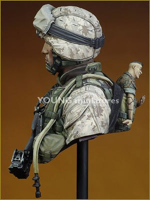 Young Miniatures YM1816 USMC Falloujah Irak 2004 1/10 – imagen 2