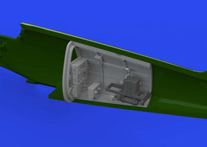 Maquette Eduard 672318 du compartiment radio du Bf 109F, échelle 1/72 – Bild 2