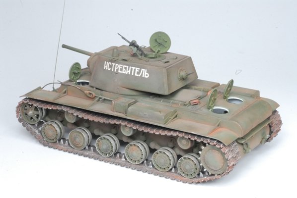 Zvezda 3539 KV-1 Char lourd soviétique 1/35 – image 3
