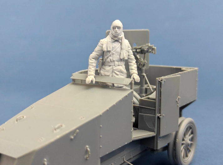 Copper State Models F35-036 Conducteur de voiture blindée de la marine française 1/35 – image 2