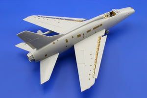 Eduard 73363 F-100C SA 1/72 TRUMPETER – image 4