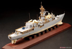 AFV Club SE70005 Frégate de classe Chi Yang 1/700 – Bild 10