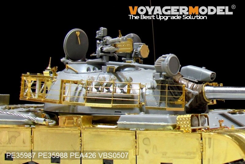 Garde-boues et chenilles Voyager Model PE35988 pour char moyen irakien TYPE69 II, compatible avec TAKOM 2054 au 1/35 – Bild 3
