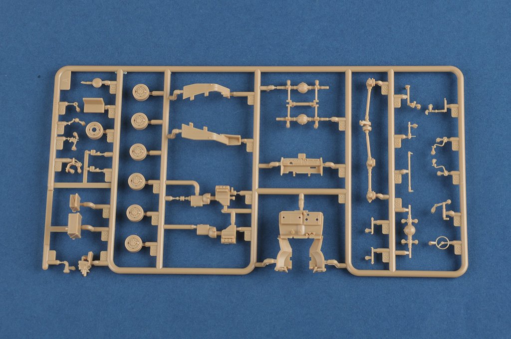 Hobby Boss 82932 Lance-roquettes automoteur russe BM-21 « Hail », modèle tardif, échelle 1/72  – imagen 9