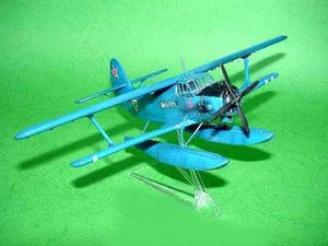 Trumpeter 01606 Antonov An-2V Colt sur flotteur (1/72) – image 3