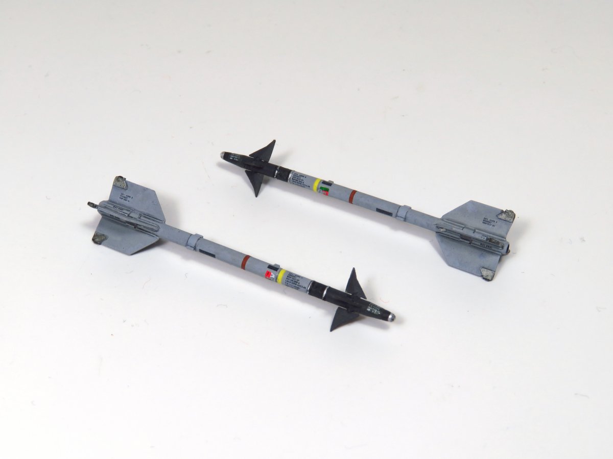 Armement du F-16 Eduard SIN648106 avec missiles Maverick, maquette KINETIC au 1/48 – image 19
