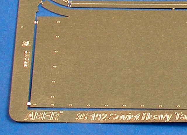 Aber 35192 Char lourd russe KV-1, KV-2 - vol. 2 - ensemble supplémentaire - garde-boues, modèle ancien (1/35) – image 2