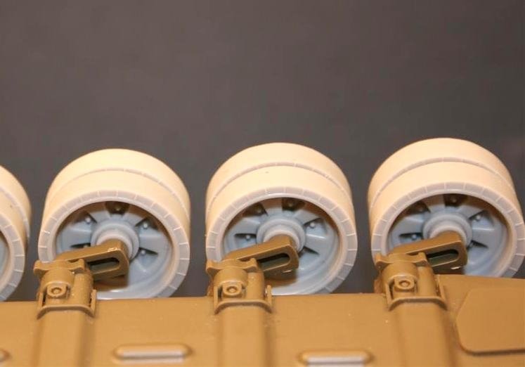 Roues de route Panzer Art RE35-114 pour chars de combat principaux T-72/90, échelle 1/35 – immagine 4