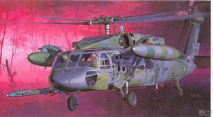 Hasegawa D7 HH-60D Night Hawk 1/72