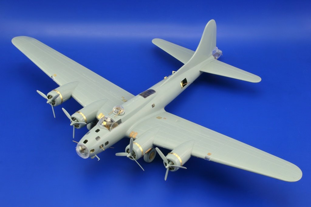 Eduard 72468 B-17E/F extérieur 1/72 ACADEMY MINICRAFT – Bild 2