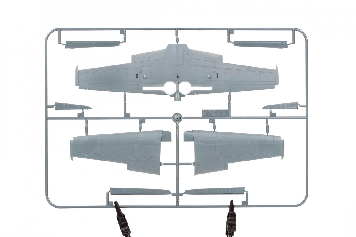 Eduard 84191 A6M3 Zero Type 32 Weekend edition 1/48 – zdjęcie 7