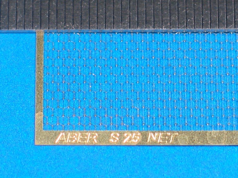 Filet Aber S-25 à mailles hexagonales de 1,5 x 1,4 mm