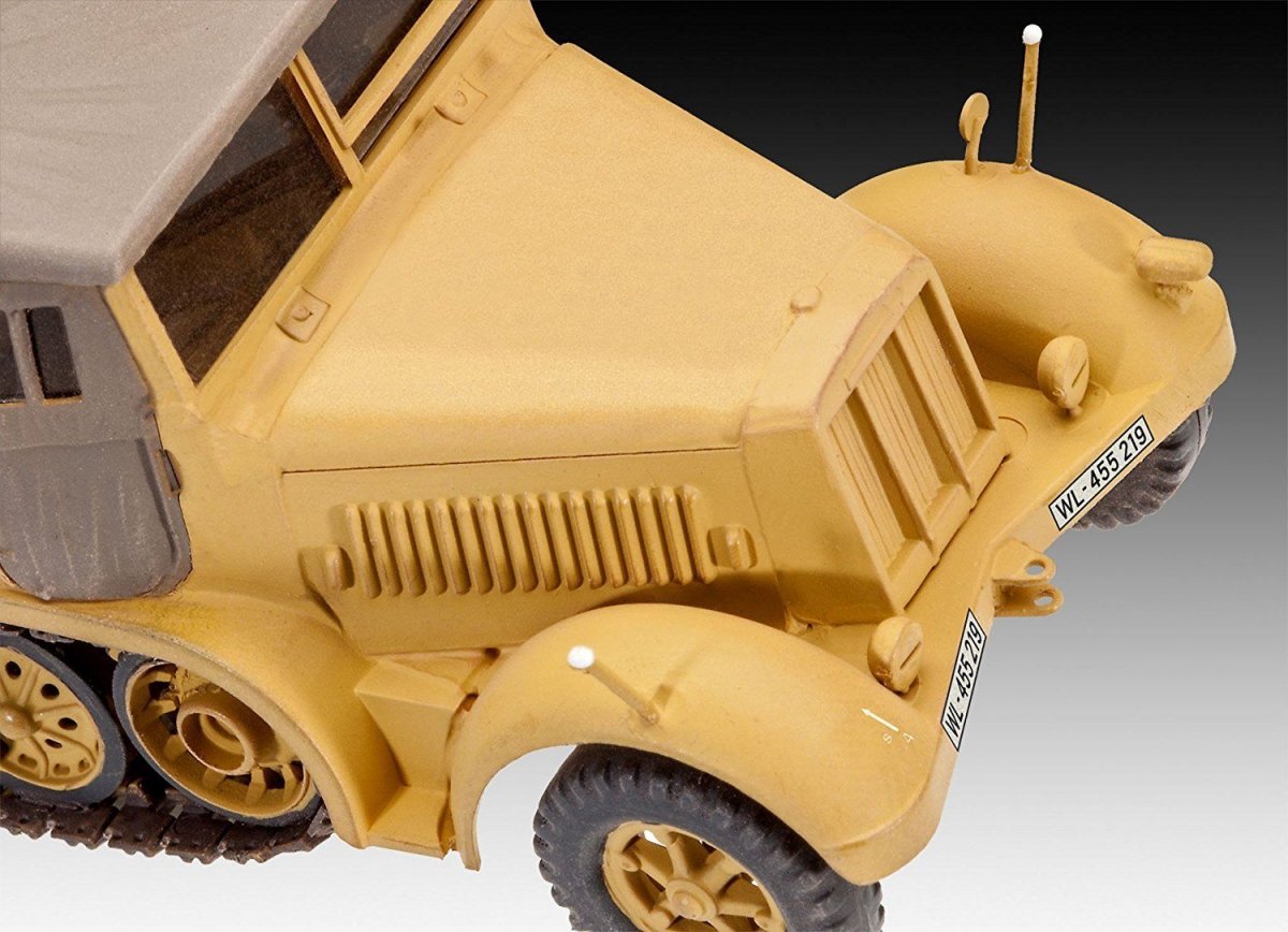 Revell 03263 Sd.Kfz. 7 (Production tardive) (1/72) – Bild 4