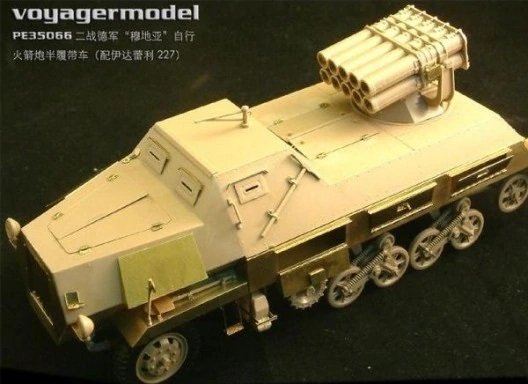 Voyager modèle PE35066 Panzerwerfer 42 Auf Maultier (pour Italeri 277) 1/35