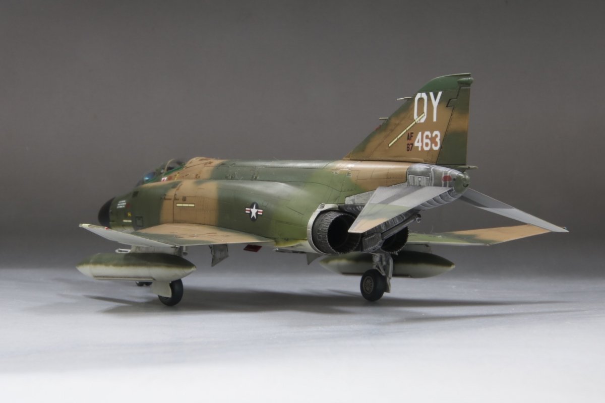 Fine Molds FP47S U.S. AIR FORCE F-4D Jet Fighter The First MiG Ace 1/72 – zdjęcie 9