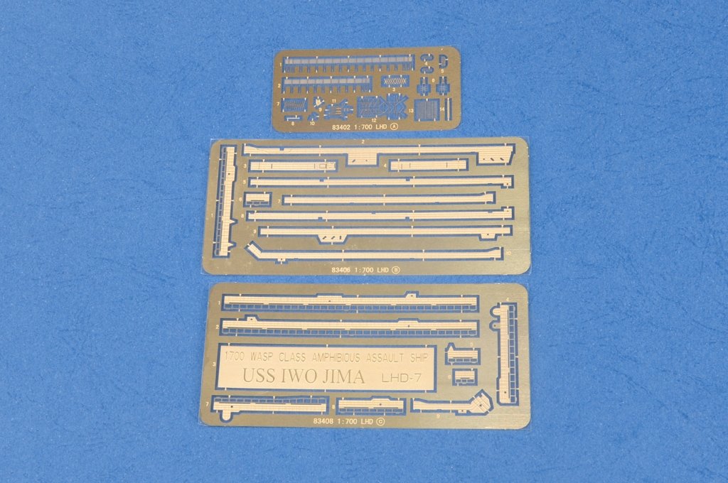 Hobby Boss 83408 USS Iwo Jima LHD-7 1/700 – zdjęcie 10