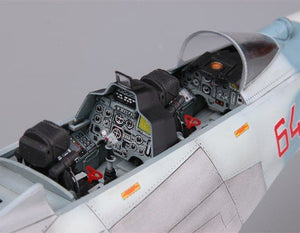 Trumpeter 02270 Su-27UB Flanker-C 1/32 – image 7