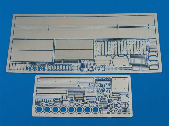 Aber 35213 Char de combat français version B1 bis avec ailes étroites (1/35)