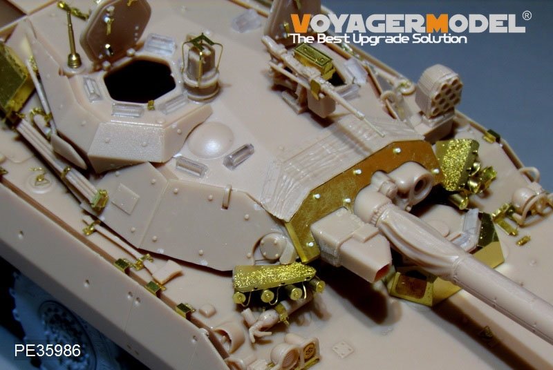 Maquette Voyager PE35986 Chasseur de chars français moderne AMX-10RCR (modèle de base pour Tiger, échelle 1/35) – immagine 17