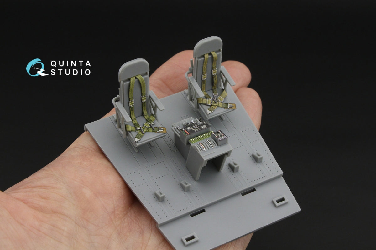 Quinta Studio QD32259 B-24D/B-24J Liberator, Pilot's compartment 3D-Printed &amp; coloured Interior on decal paper (Hobby Boss) 1/32