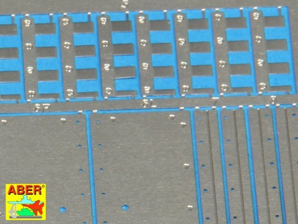 Aber 16051 Garde-boue arrière pour Tiger I, Ausf.E – (version récente) (1/16) – Bild 3
