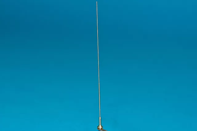 Antenne RB modèle 35A14 pour BMP-3, 2 pièces, échelle 1/35 – image 2