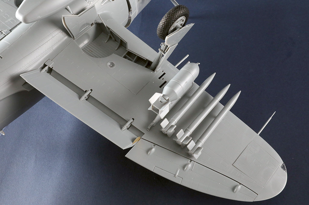 Trumpeter 02427 Republic P-47 D Thunderbolt Razorback 1/24 – imagen 6