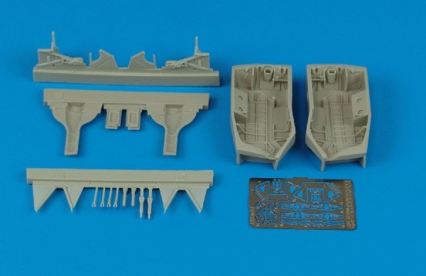 Baie de train d'atterrissage Aires 4357 F6F-3/5 Hellcat 1/48 Eduard