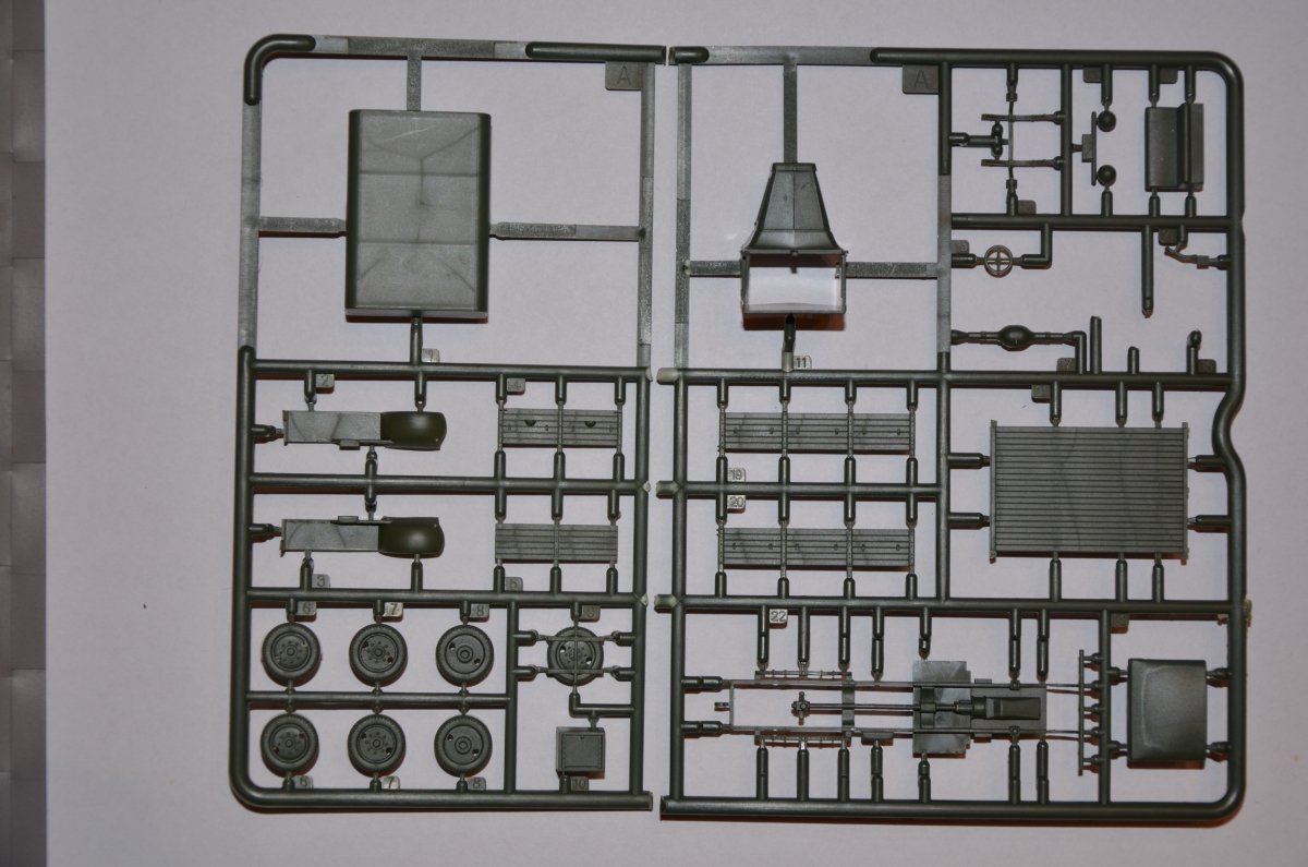 Premier à combattre PL011 - Polski Fiat 621 L (1/72) – image 3