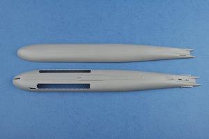 Hobby Boss 83521 Sous-marin lance-missiles de croisière SSGN de ​​classe Oscar II de la marine russe Koursk (1/350) – Bild 4