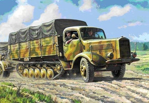 Zvezda 3603 Camion allemand semi-remorque Maultier 4,5 t (1/35)