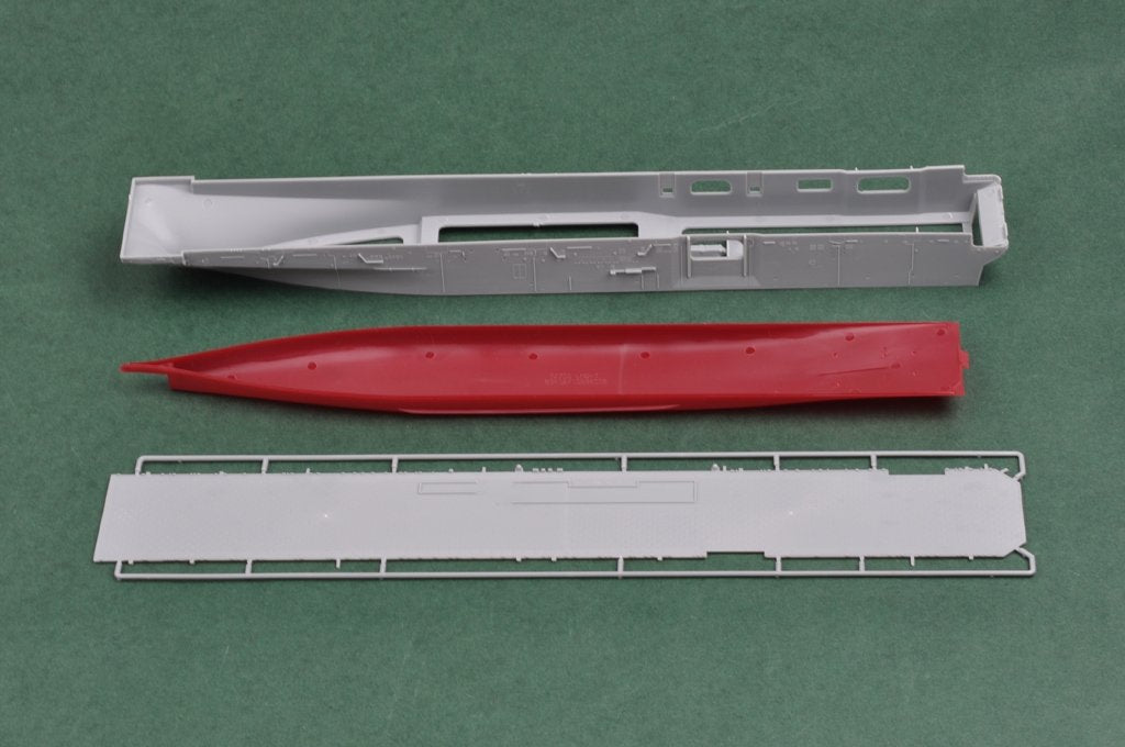 Hobby Boss 83403 USS Essex LHD-2 1/700 – image 7