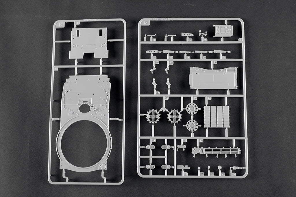 Trumpeter 09604 T-72M1 MBT 1/35 – immagine 8