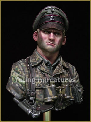 Young Miniatures YM1831 Officier SS allemand de la Waffen-SS 1944 1/10 – image 7