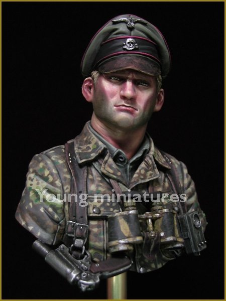 Young Miniatures YM1831 Officier SS allemand de la Waffen-SS 1944 1/10 – image 7