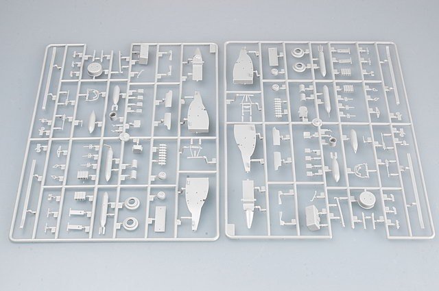 Trumpeter 02823 WELLINGTON Mk.III (1/48)  – image 10
