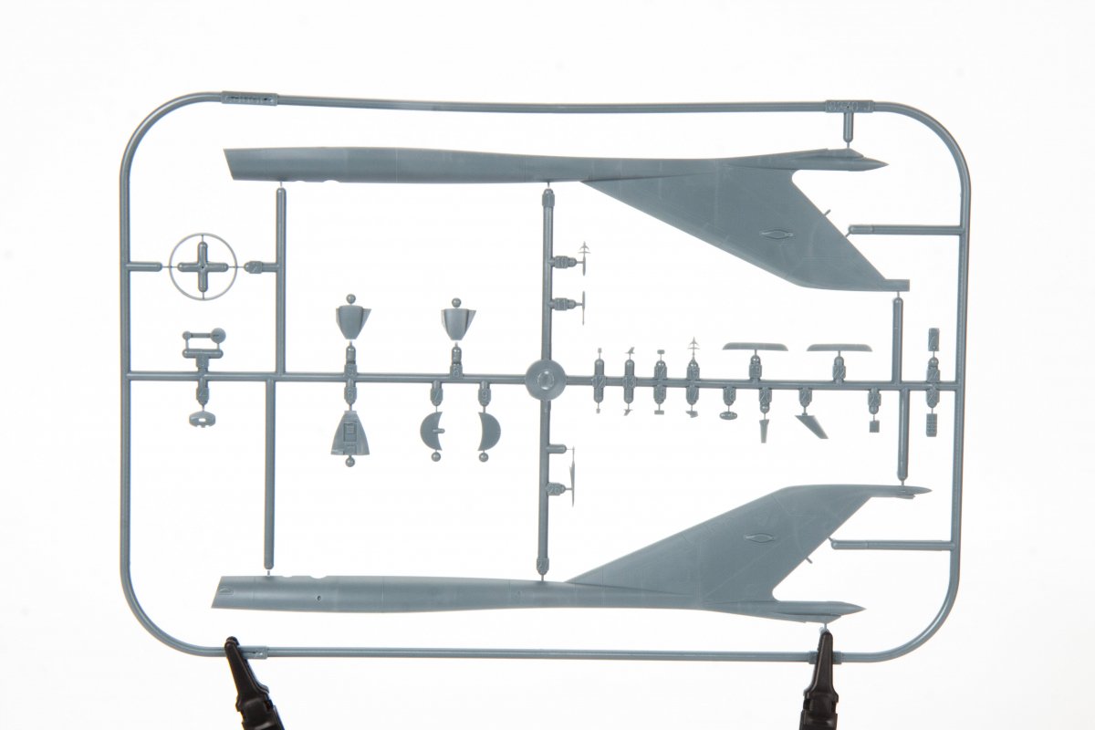 Eduard 8232 MiG-21BIS 1/48 – immagine 5