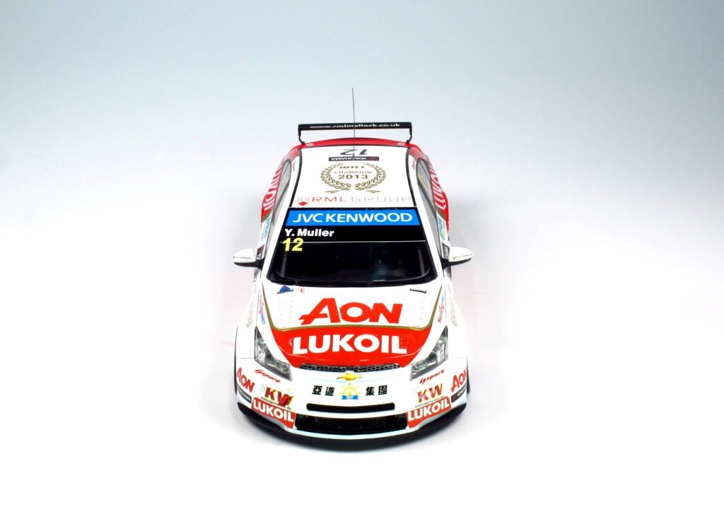 NuNu PN24022 Chevrolet Cruze 1.6T 13 CHAMPION DU MONDE WTCC 1/24 – image 7