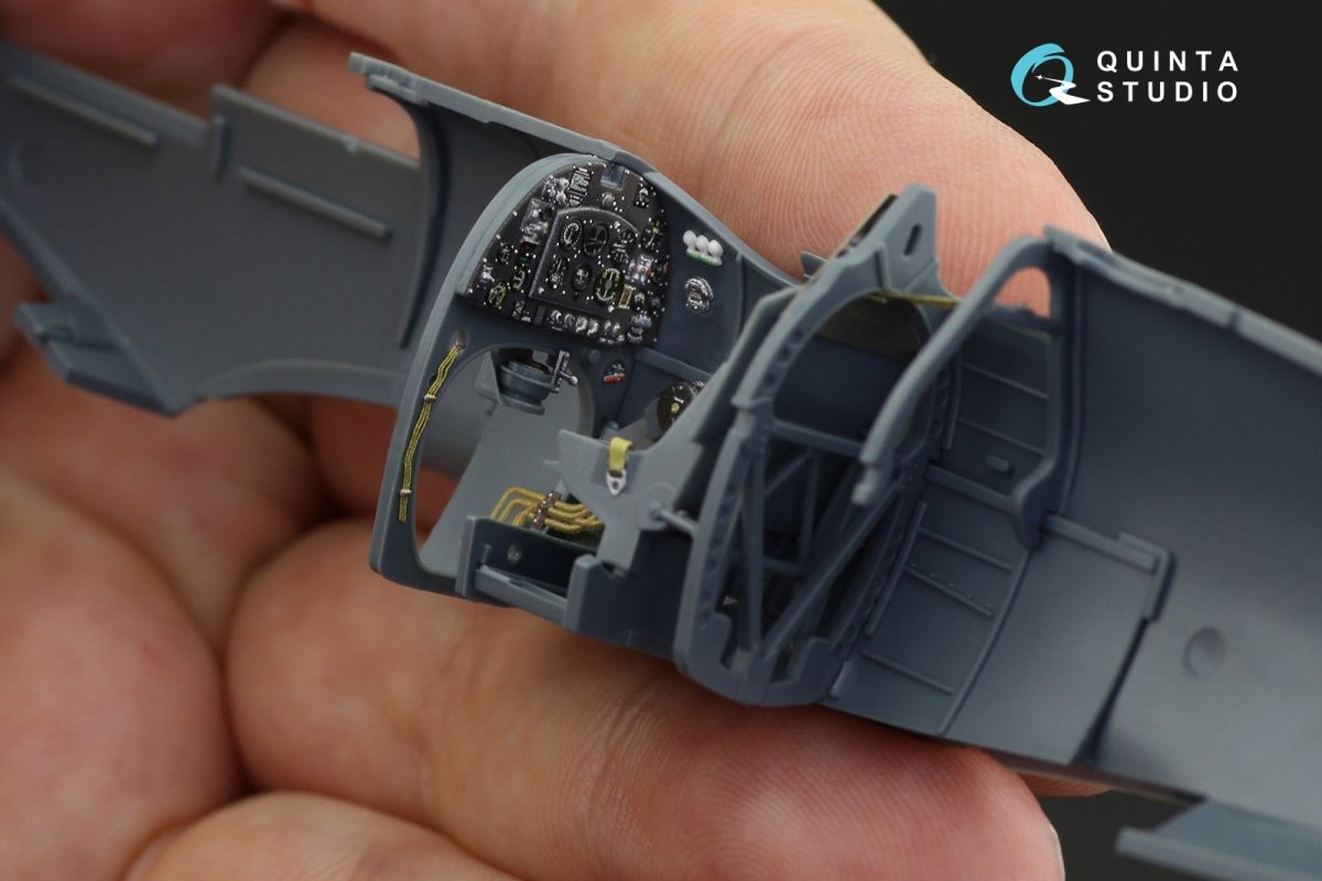 Intérieur imprimé en 3D et coloré sur papier décalcomanie Quinta Studio QD48120 Spitfire Mk.VIII (Eduard) 1/48 – image 11